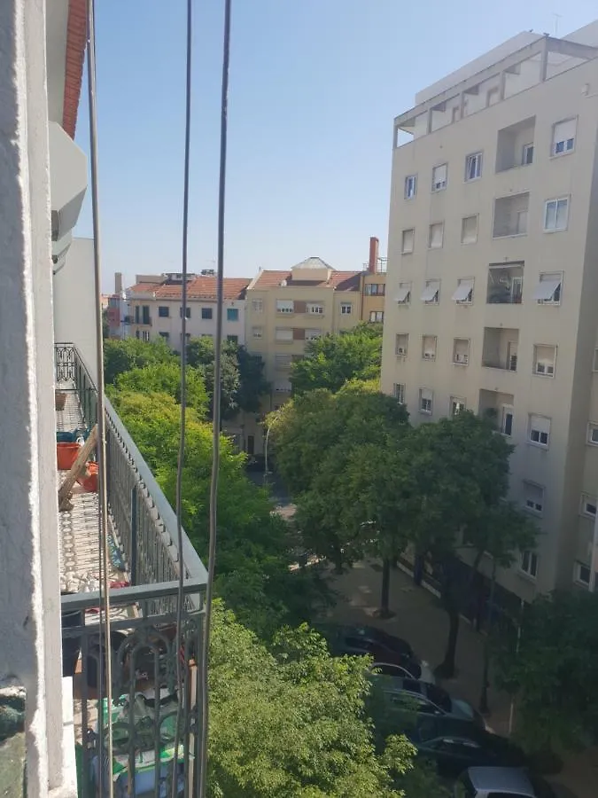 Shangri-La Hostel Arroios Lisbon
