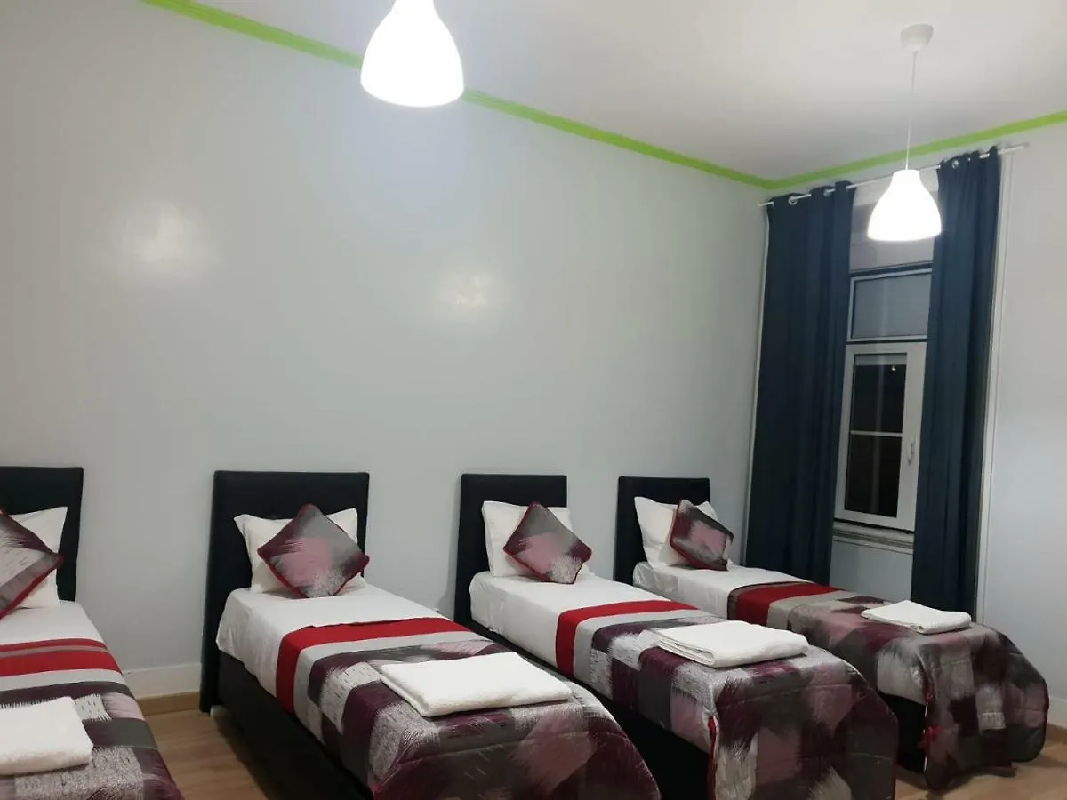Shangri-La Hostel Arroios Lisbon