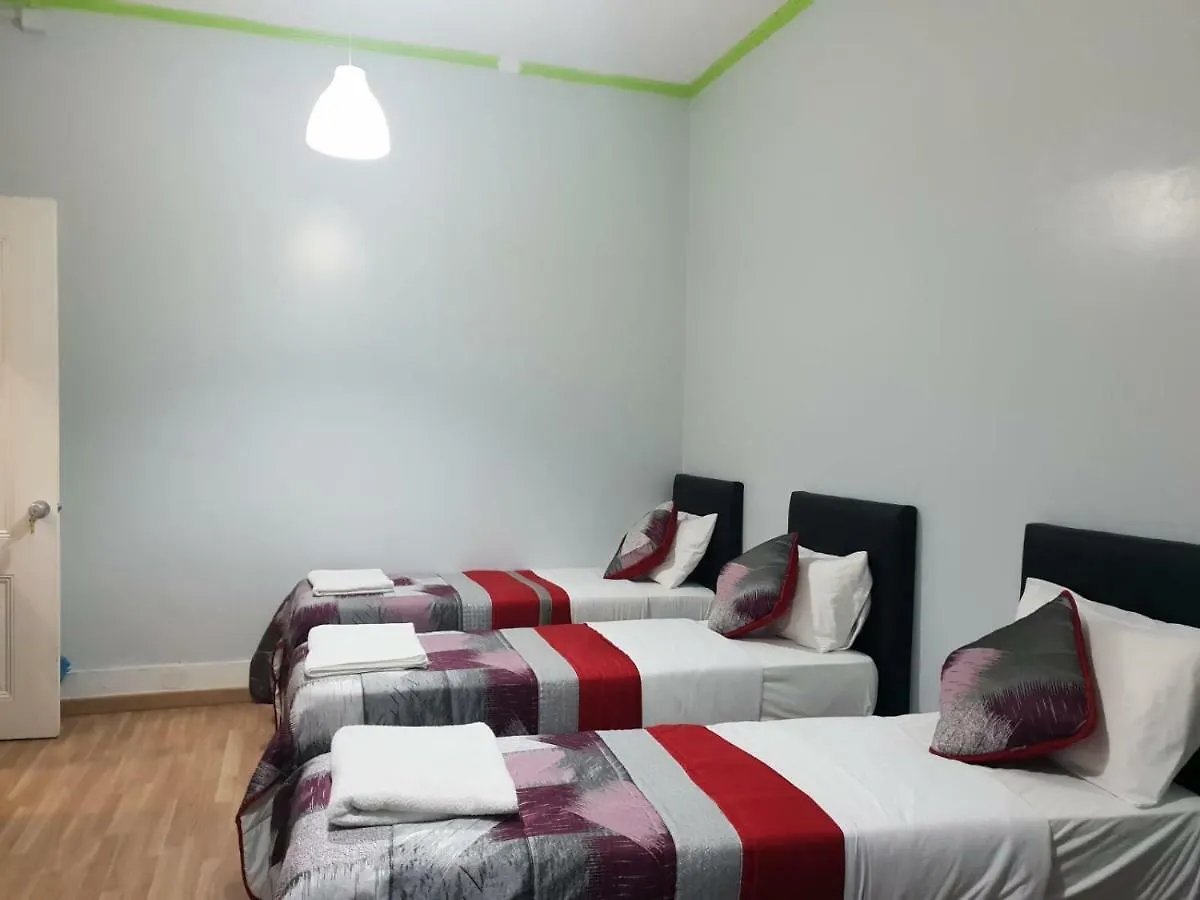 Shangri-La Hostel Arroios Lisbon